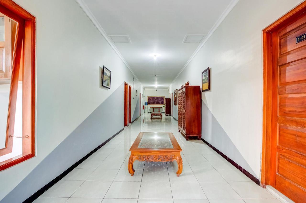 Oyo 3338 Anugerah Syariah 2* Surakarta (Solo)
