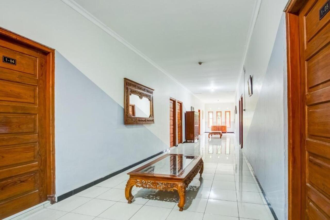 Oyo 3338 Anugerah Syariah Surakarta (Solo)